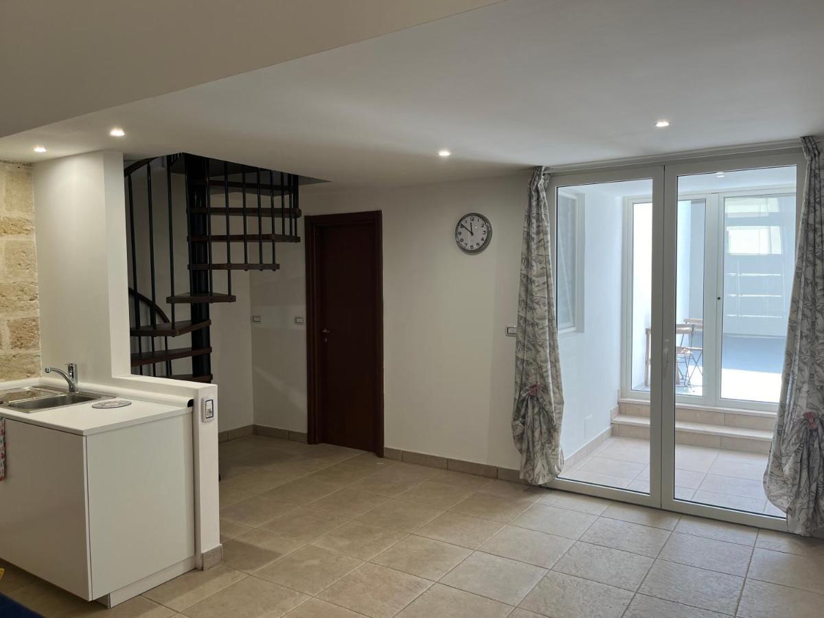 Squinzano Casa Vittoriaヴィラ エクステリア 写真